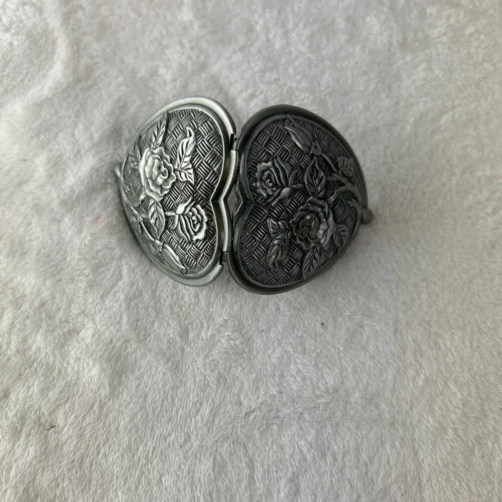 Compact Heart shaped Mirror box Antique Silver Tone Metal